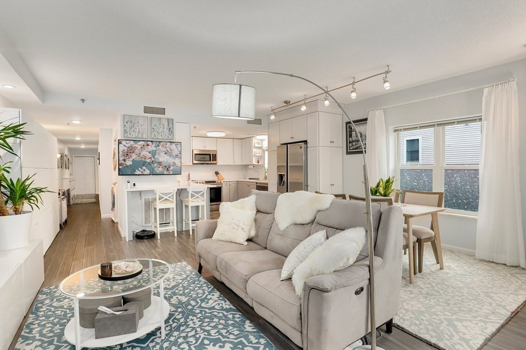 655 Concord Ave, West Cambridge