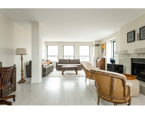 755 Boylston St, Back Bay