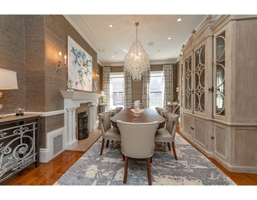 340 Marlborough St, Back Bay