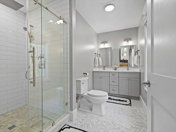 171 Phipps St, Quincy Center