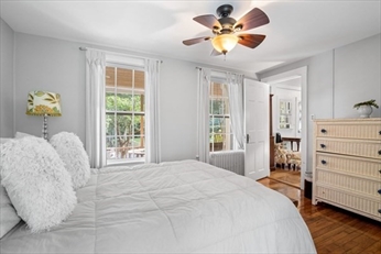 956 Blue Hill Ave, Milton