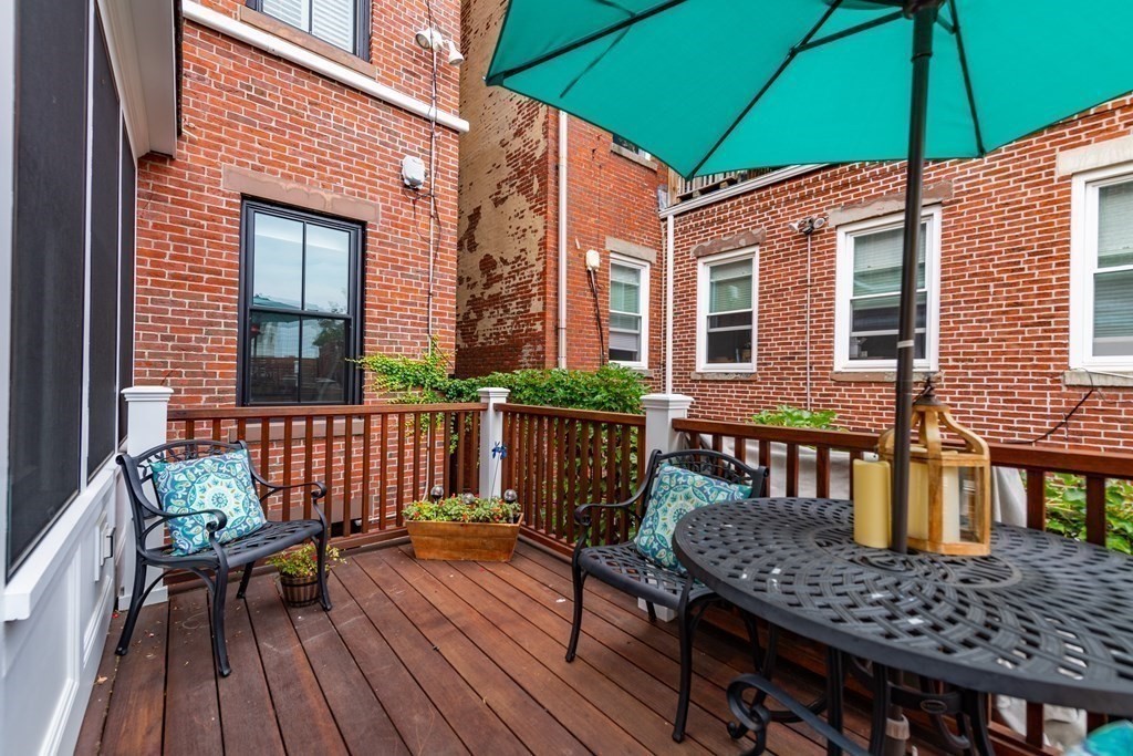 15 15 Mount Vernon St, Charlestown