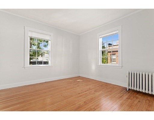 21 Chauncy St, Harvard Square