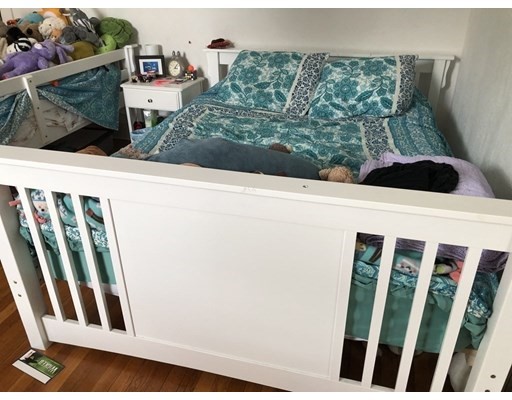 411 Washington St, Brookline Village