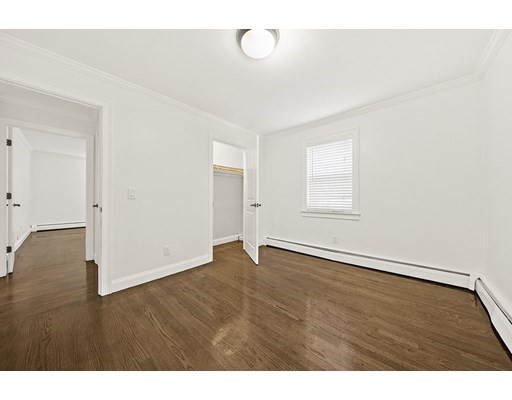 71 Oxford Ave, West Cambridge