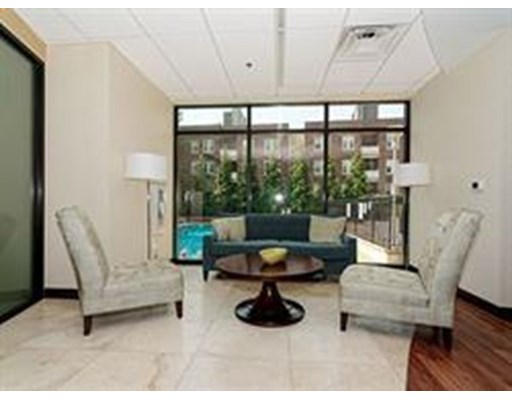 60 Longwood Ave, Coolidge Corner