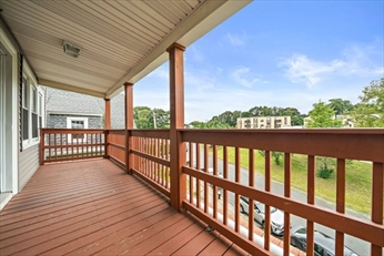 742 River St, Hyde Park