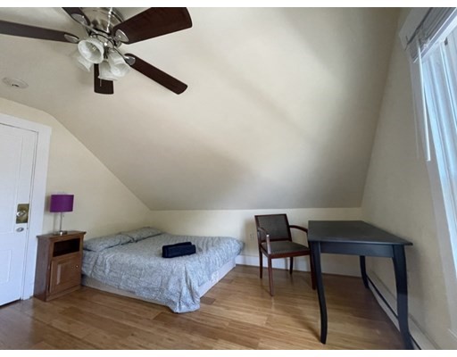 64 Amory St, Mid Cambridge