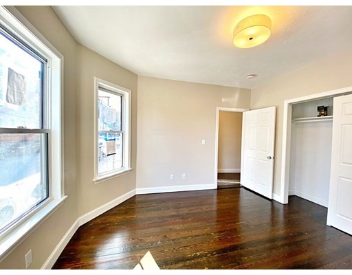 20 Frankfort St, East Boston