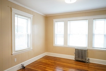 21 Logan St, Roxbury