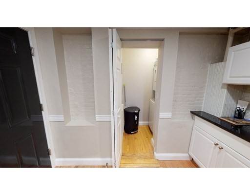 290 Beacon St, Back Bay