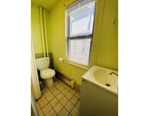 48 Allston St, Allston