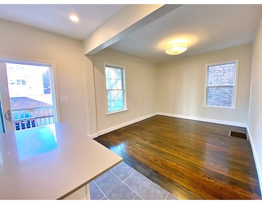 20 Frankfort St, East Boston