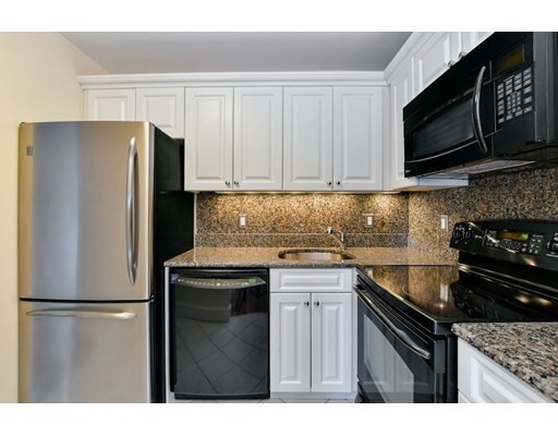 28 Exeter St, Back Bay