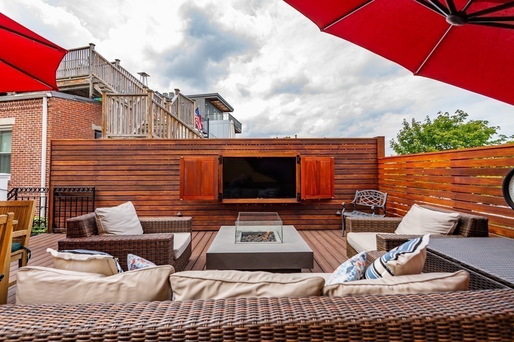 15 15 Mount Vernon St, Charlestown