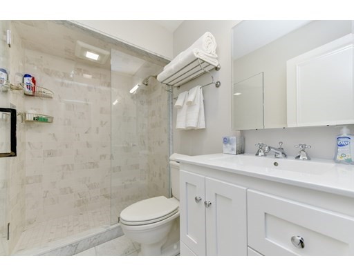 163 Marlborough St, Back Bay