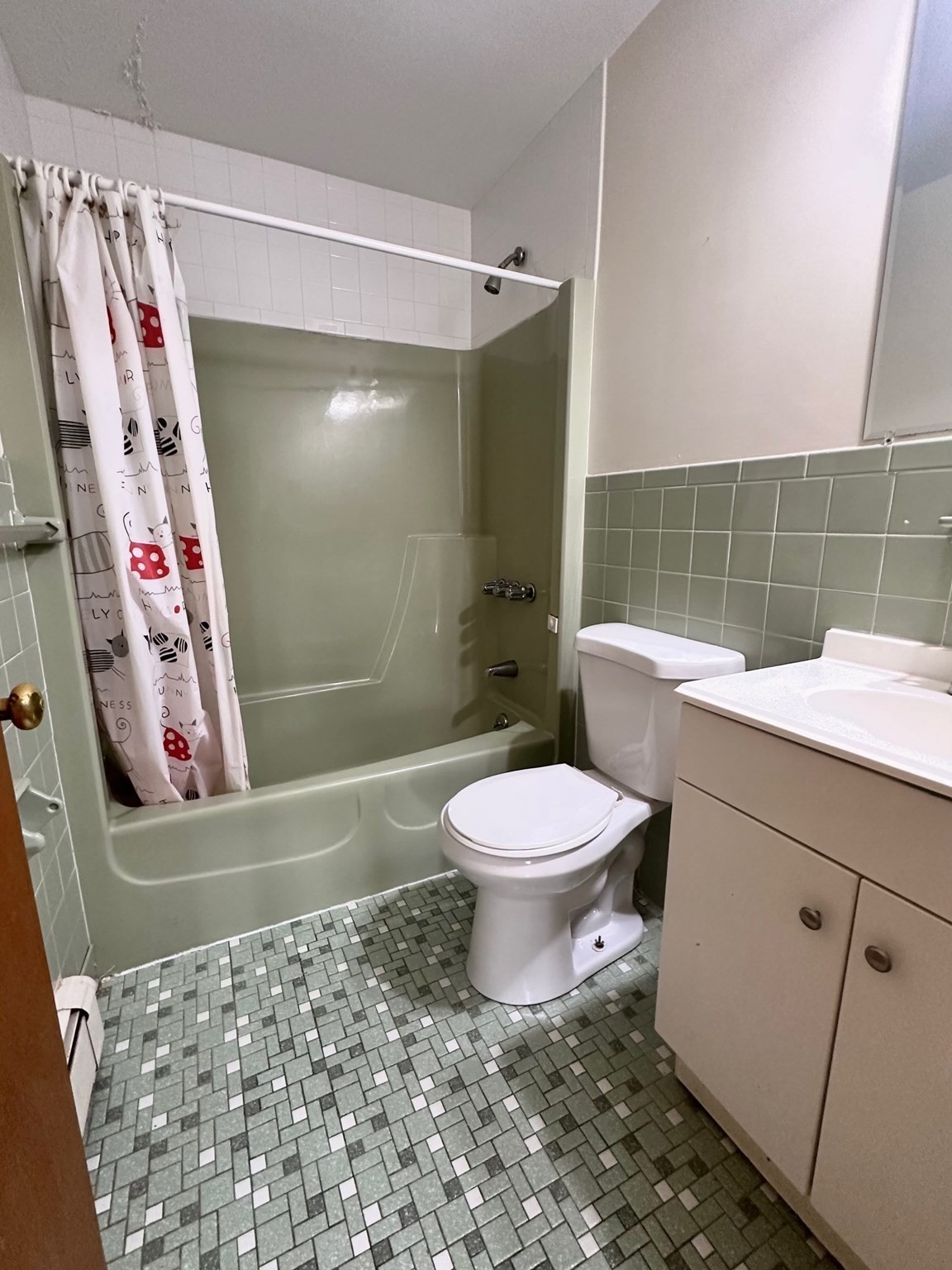 123 Emerson Gardens Rd, Lexington