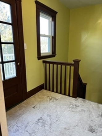 3952 Washington St, Roslindale