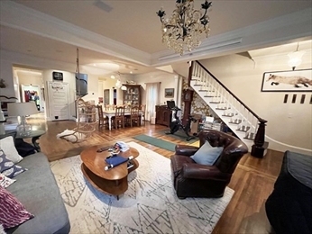 42 Holbrook St, Jamaica Plain