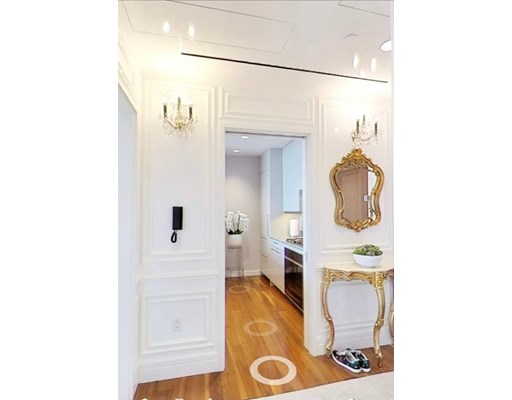 1 Dalton St, Back Bay