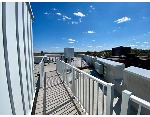 1454 Beacon St, Coolidge Corner