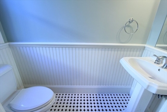 49 Wyman St, Jamaica Plain