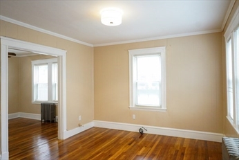 21 Logan St, Roxbury