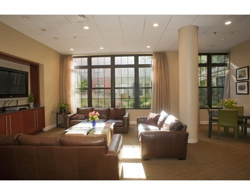 150 Cambridge St, East Cambridge