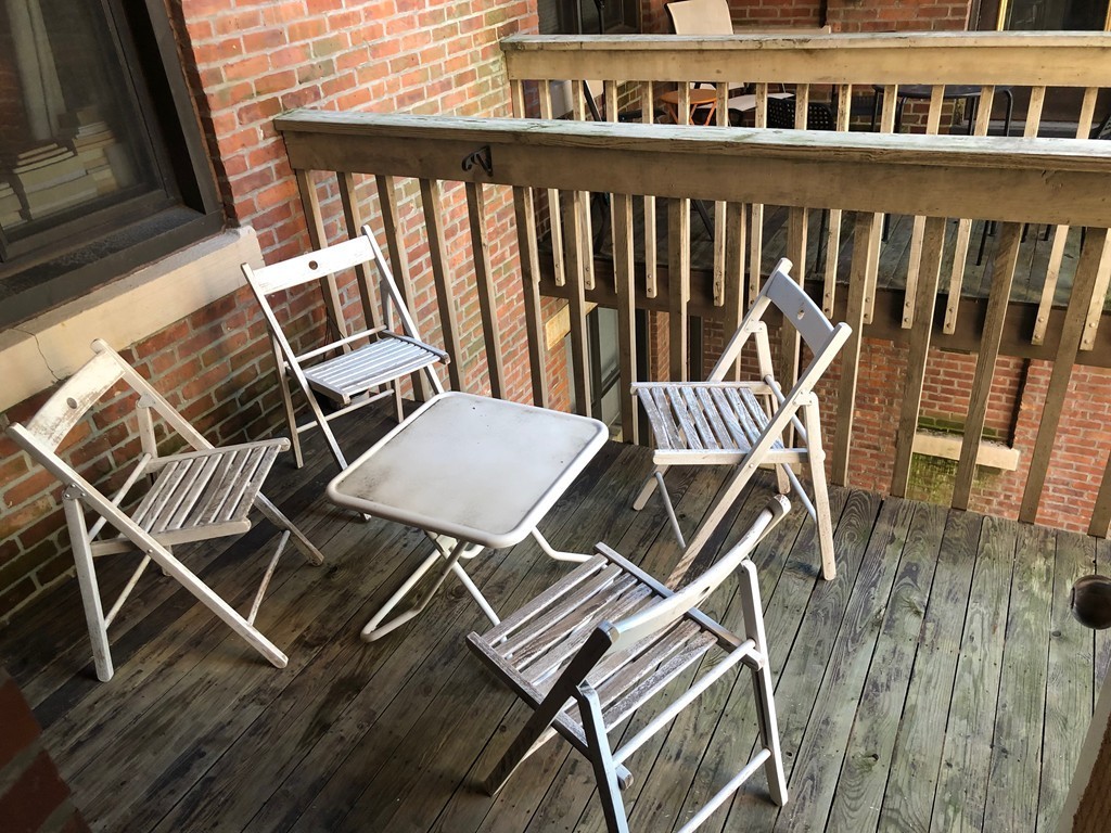 103 Gainsborough St, Fenway