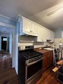 27 Knoll St, Roslindale