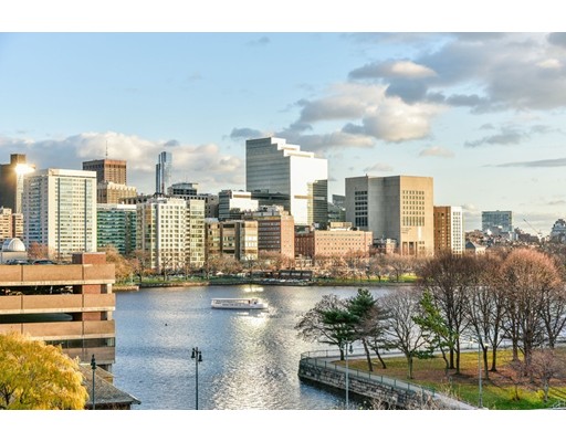 262 Monsignor Obrien Hwy, East Cambridge