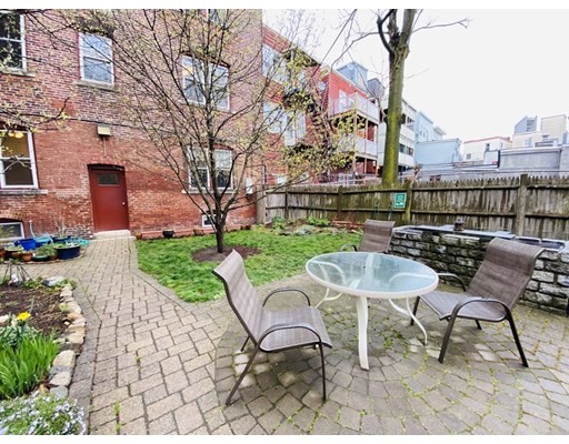 764 Cambridge St, East Cambridge