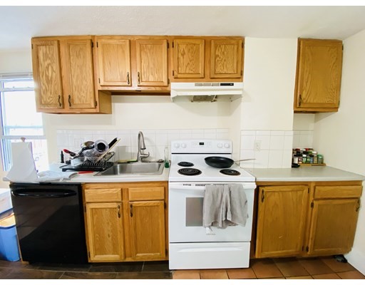 48 Allston St, Allston