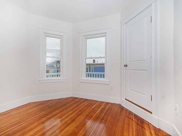 72 Downer Ave, Dorchester