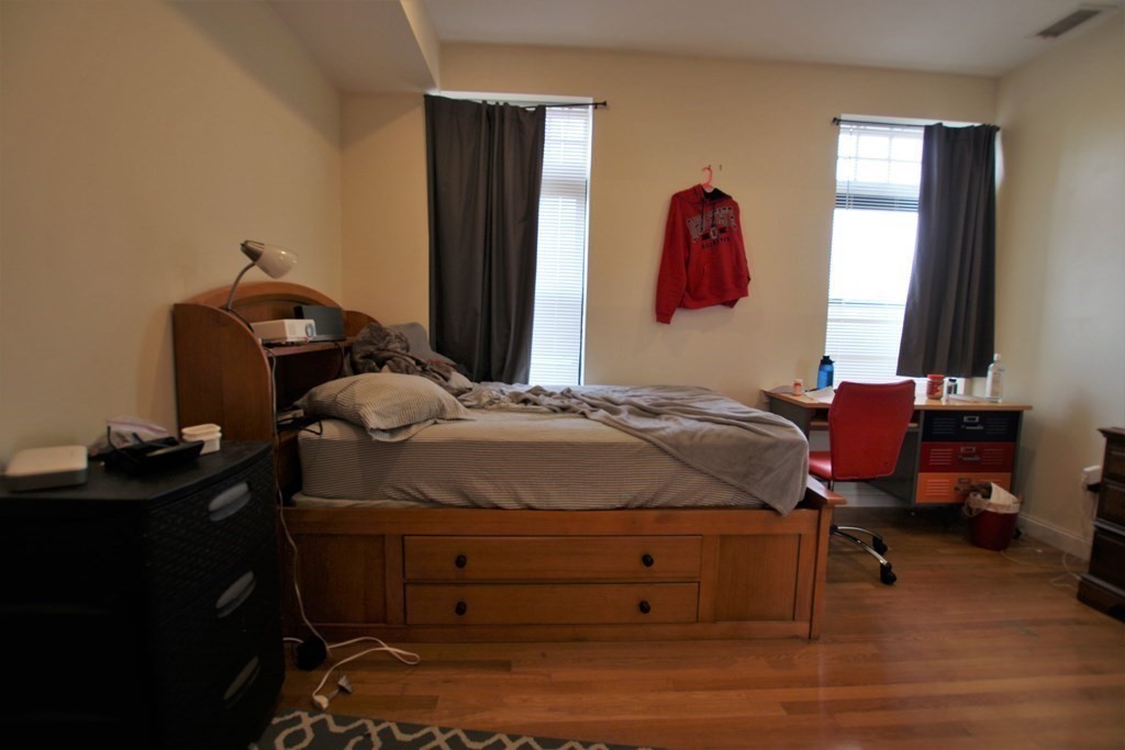 1801 Beacon St, Coolidge Corner