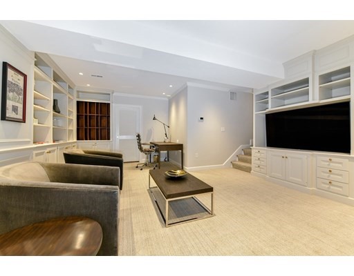 163 Marlborough St, Back Bay