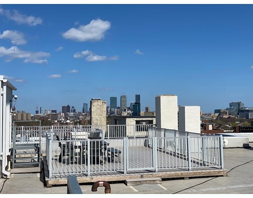 1454 Beacon St, Coolidge Corner