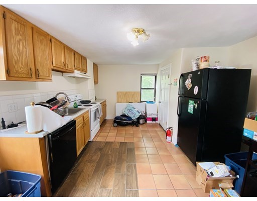 48 Allston St, Allston