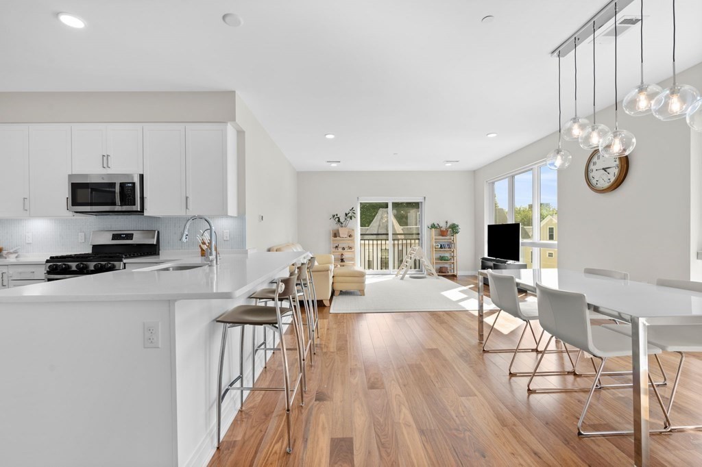 3531 Washington St, Jamaica Plain