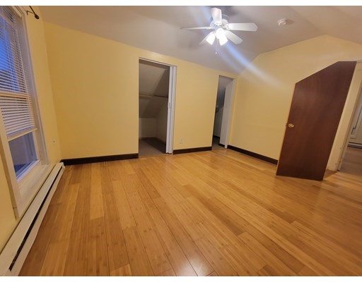 22 Holmes St, Malden