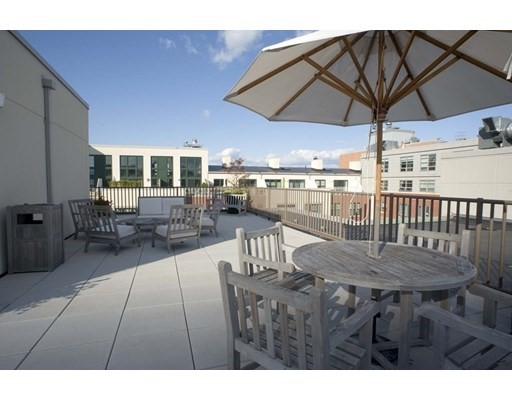 150 Cambridge St, East Cambridge