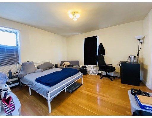 48 Allston St, Allston