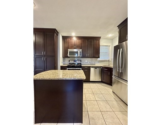 119 Falcon St, East Boston