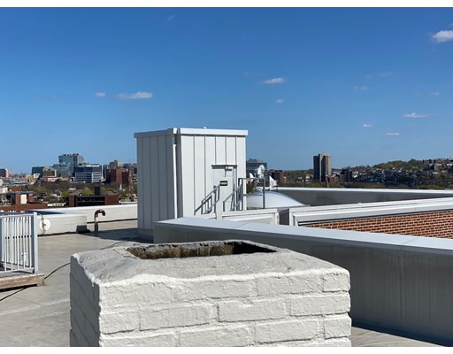 1454 Beacon St, Coolidge Corner