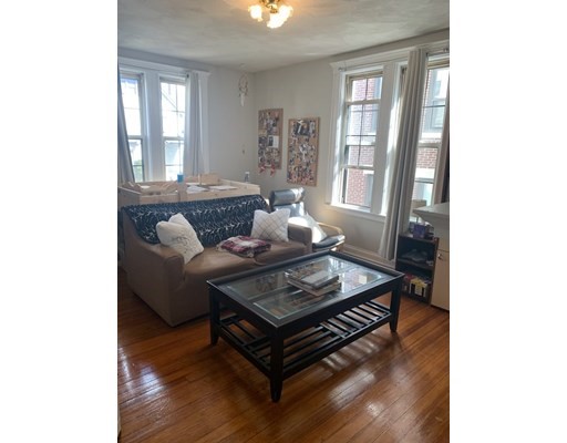 120 Glenville Ave, Allston