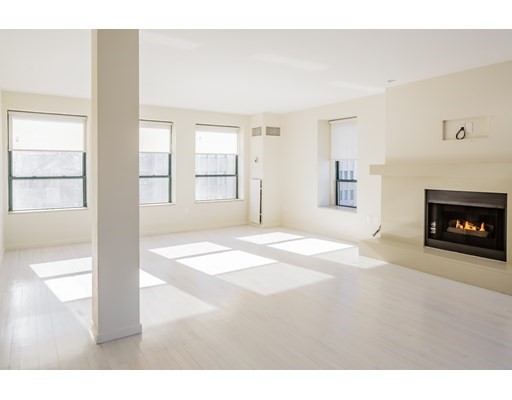 755 Boylston St, Back Bay