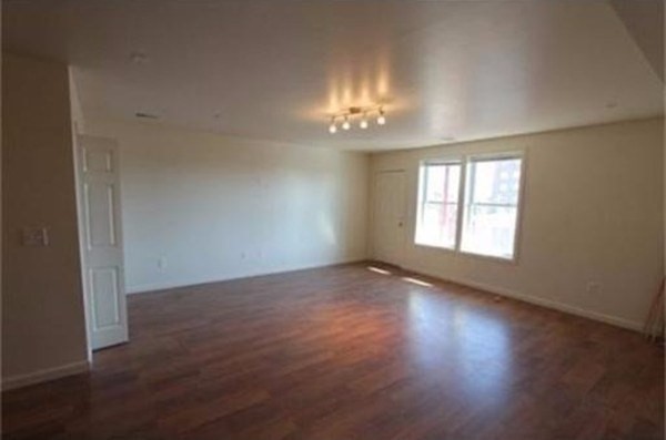 45 Chelsea St, East Boston