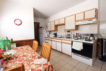 4379 Washington St, Roslindale