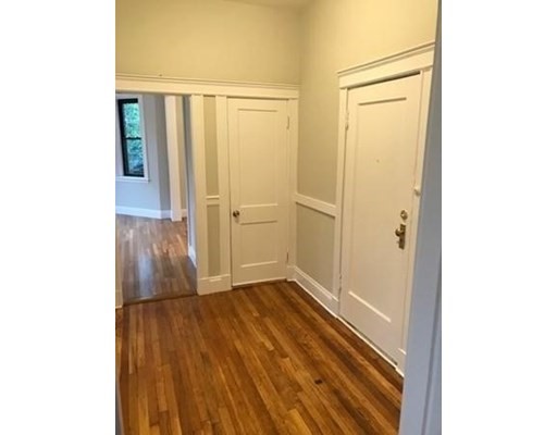 39 Glenville Ave, Allston