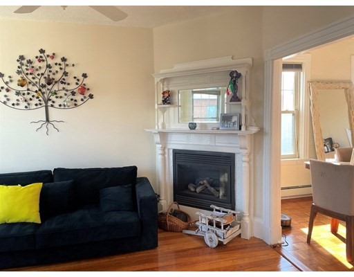 157 N St, South Boston